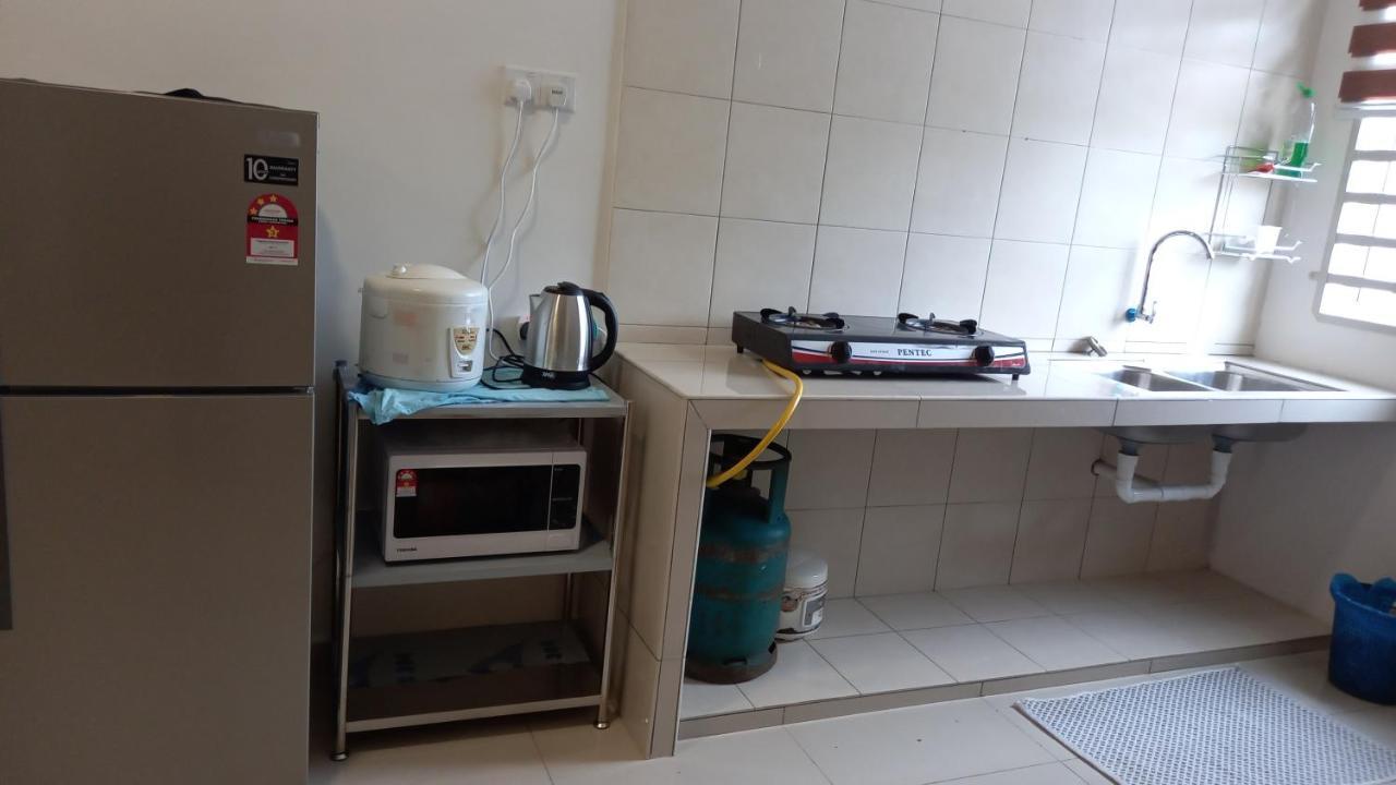 Homestay Zaki D'Герик Экстерьер фото