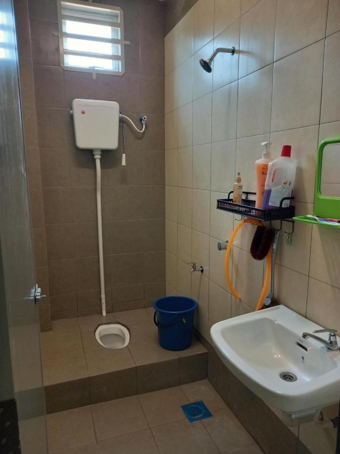 Homestay Zaki D'Герик Экстерьер фото